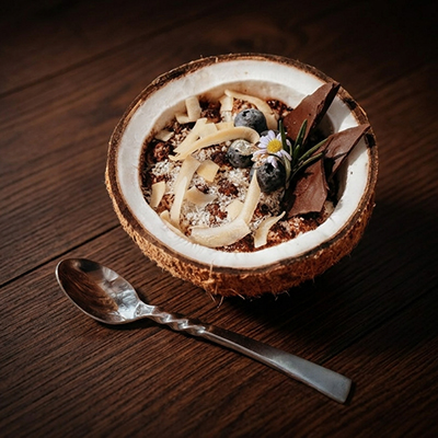 COCONUT TIRAMISU